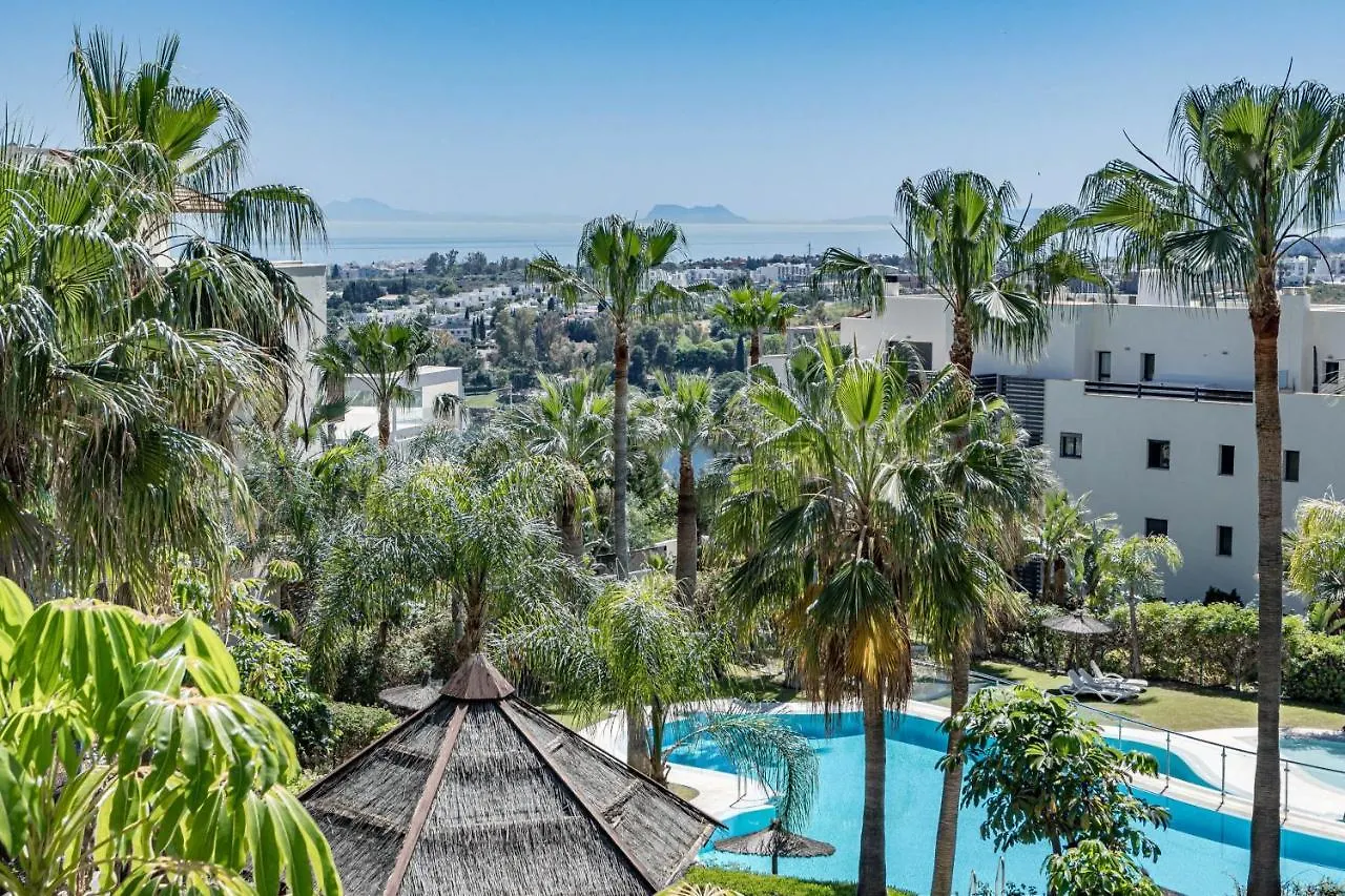 H19 - Stunning 2 Bedroom Apartment By Roomservices 0*, Estepona Spain